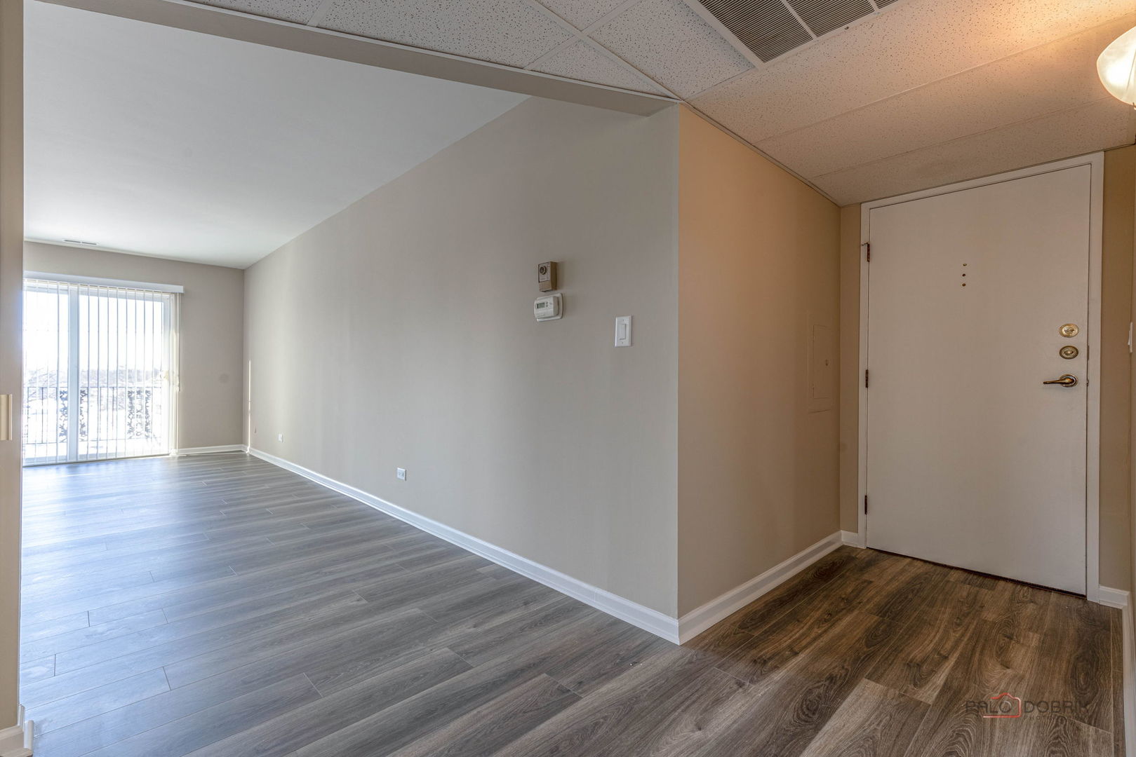 9395 Landings Lane #405, Des Plaines, IL 60016