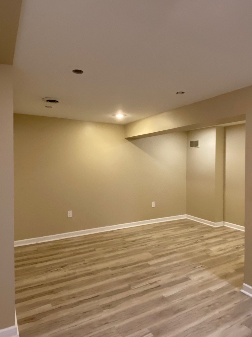 364 GRAPE VINE Trail, Oswego, IL 60543