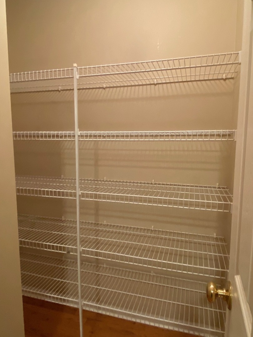 364 GRAPE VINE Trail, Oswego, IL 60543