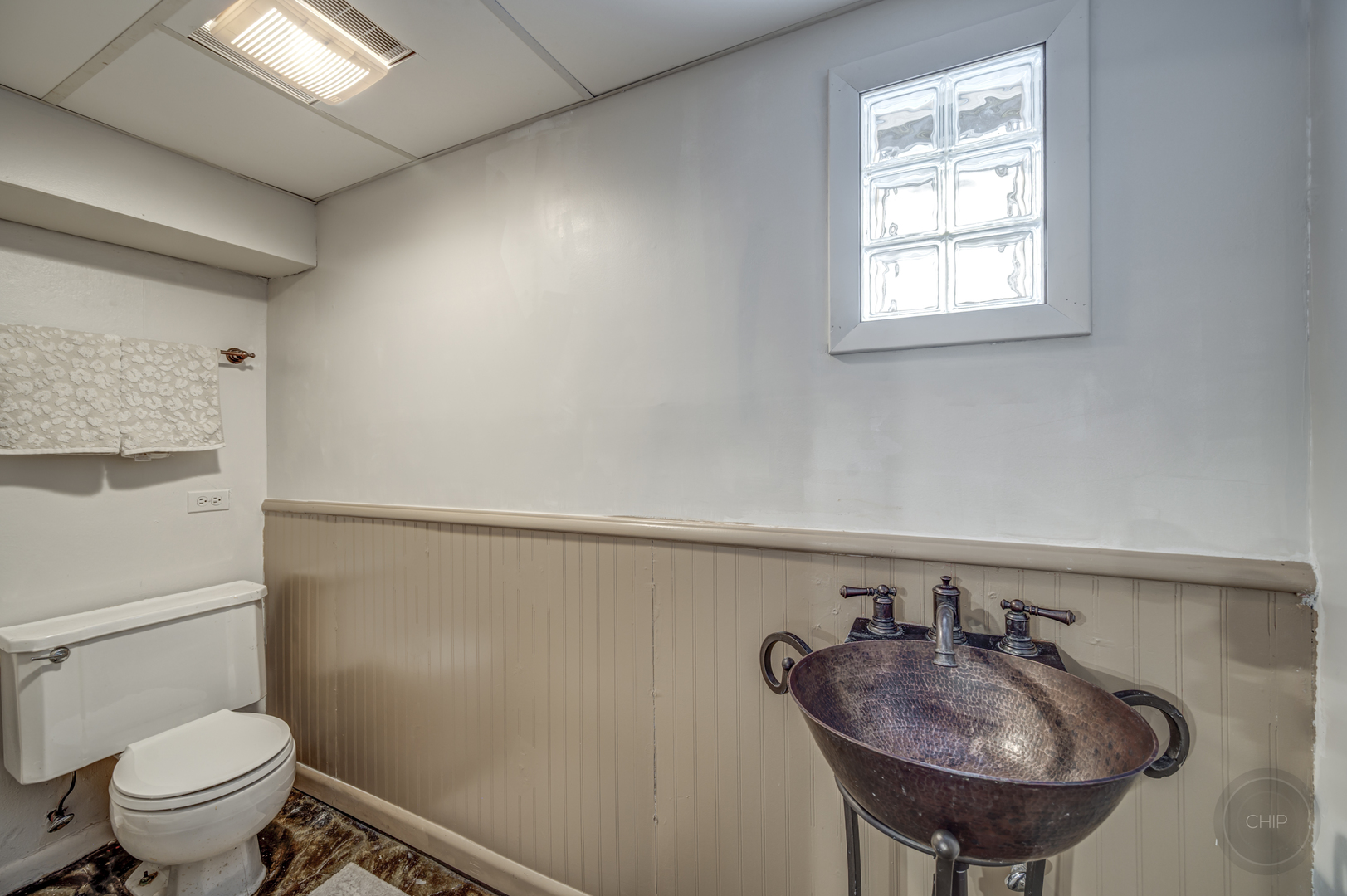 731 Western Avenue, Glen Ellyn, IL 60137