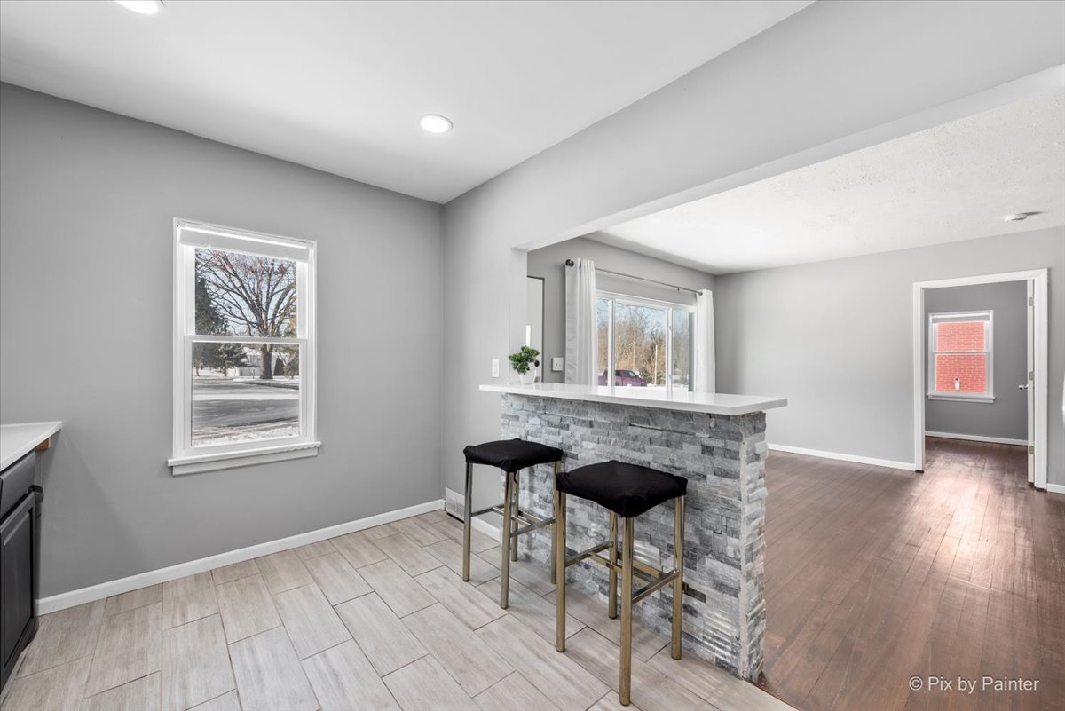 2629 N McAree Road, Waukegan, IL 60087