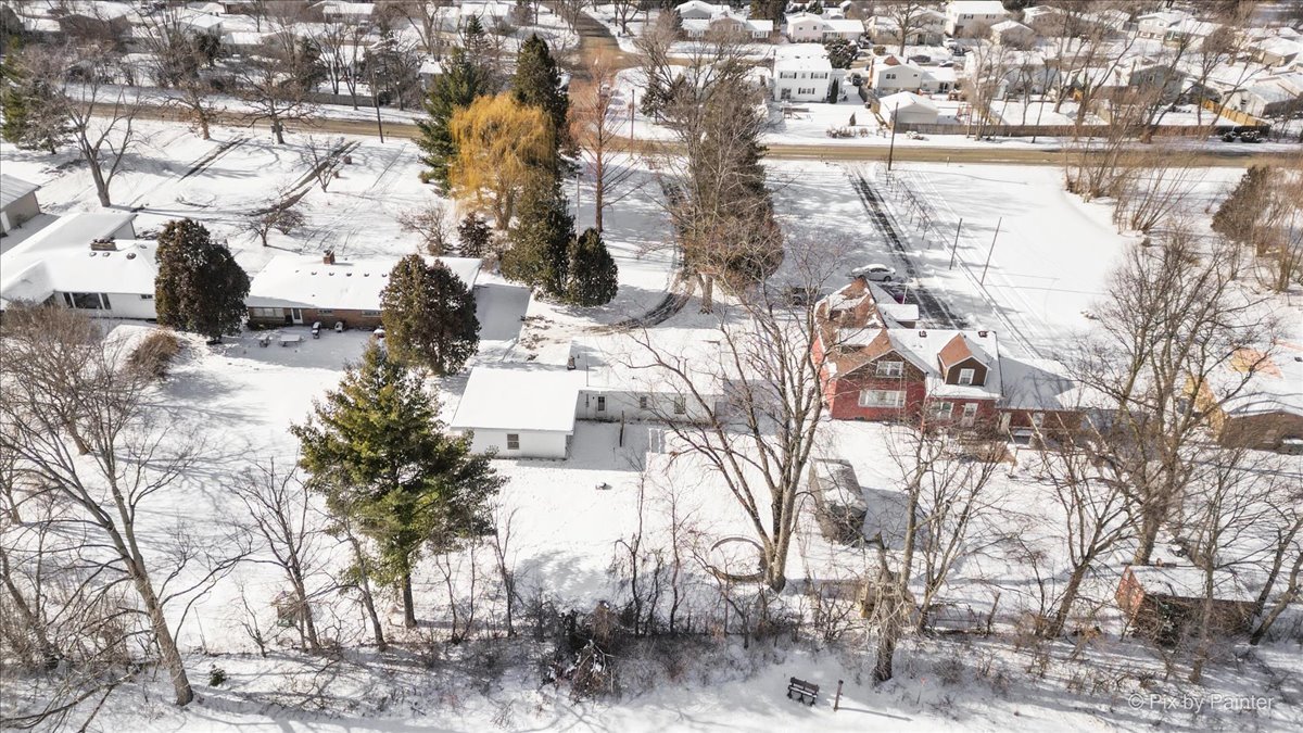 2629 N McAree Road, Waukegan, IL 60087