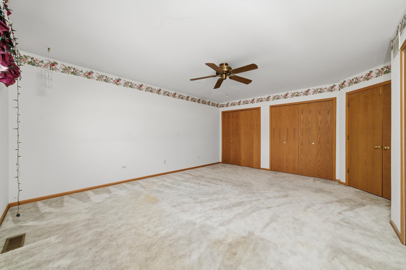 51 Evergreen Drive, Lemont, IL 60439