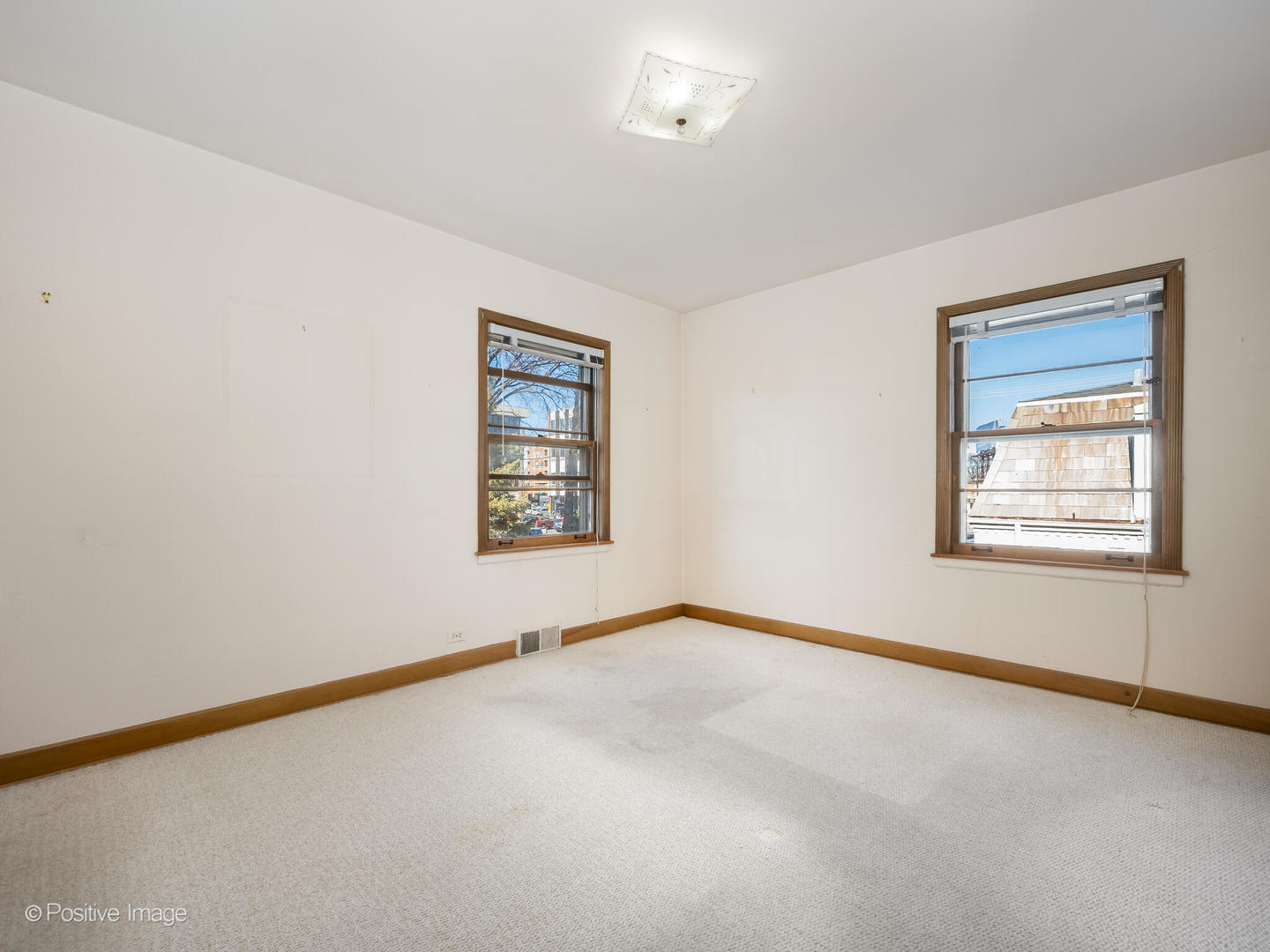 5932 N Keating Avenue, Chicago, IL 60646