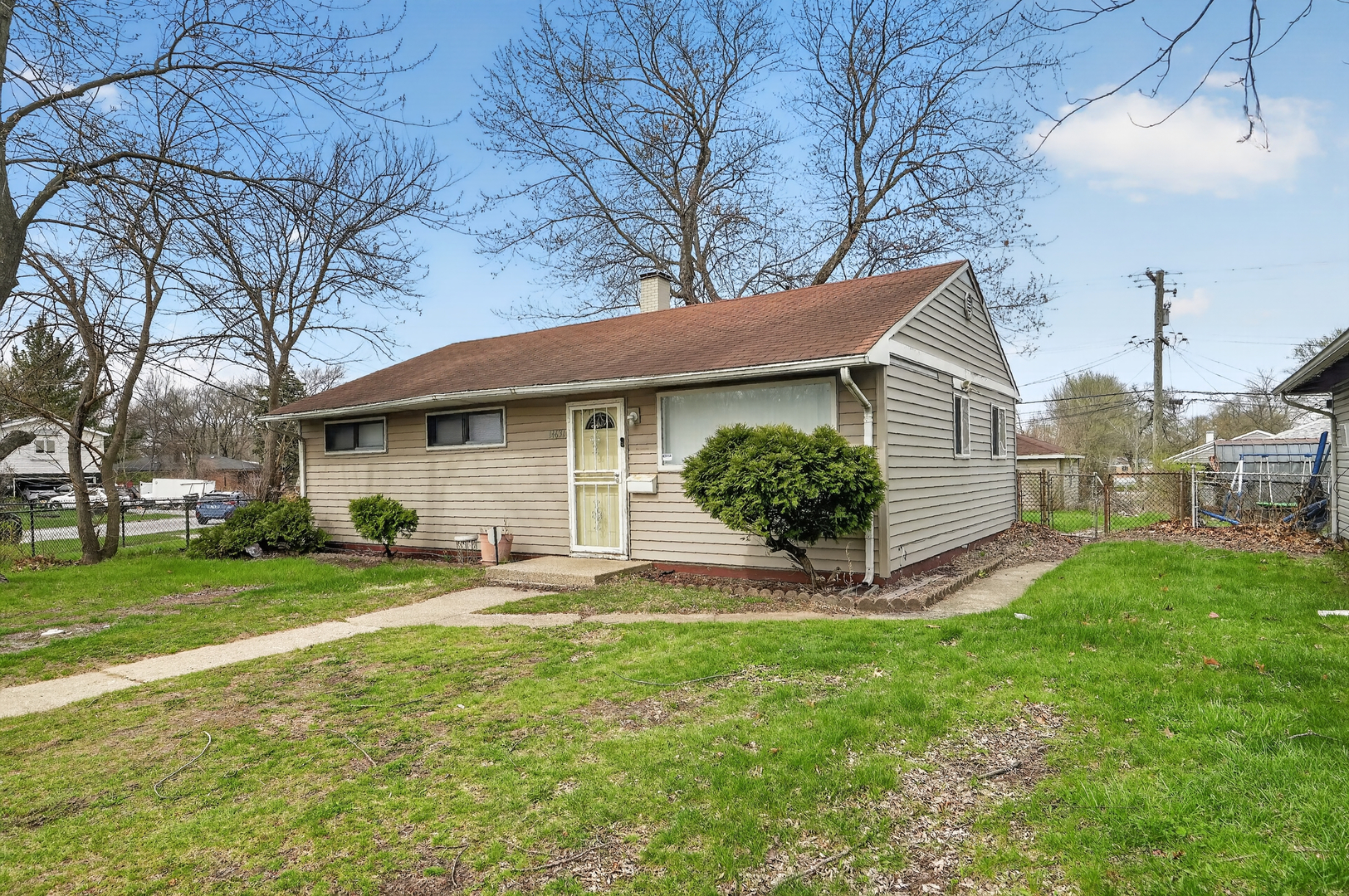 14631 Lincoln Avenue, Dolton, IL 60419