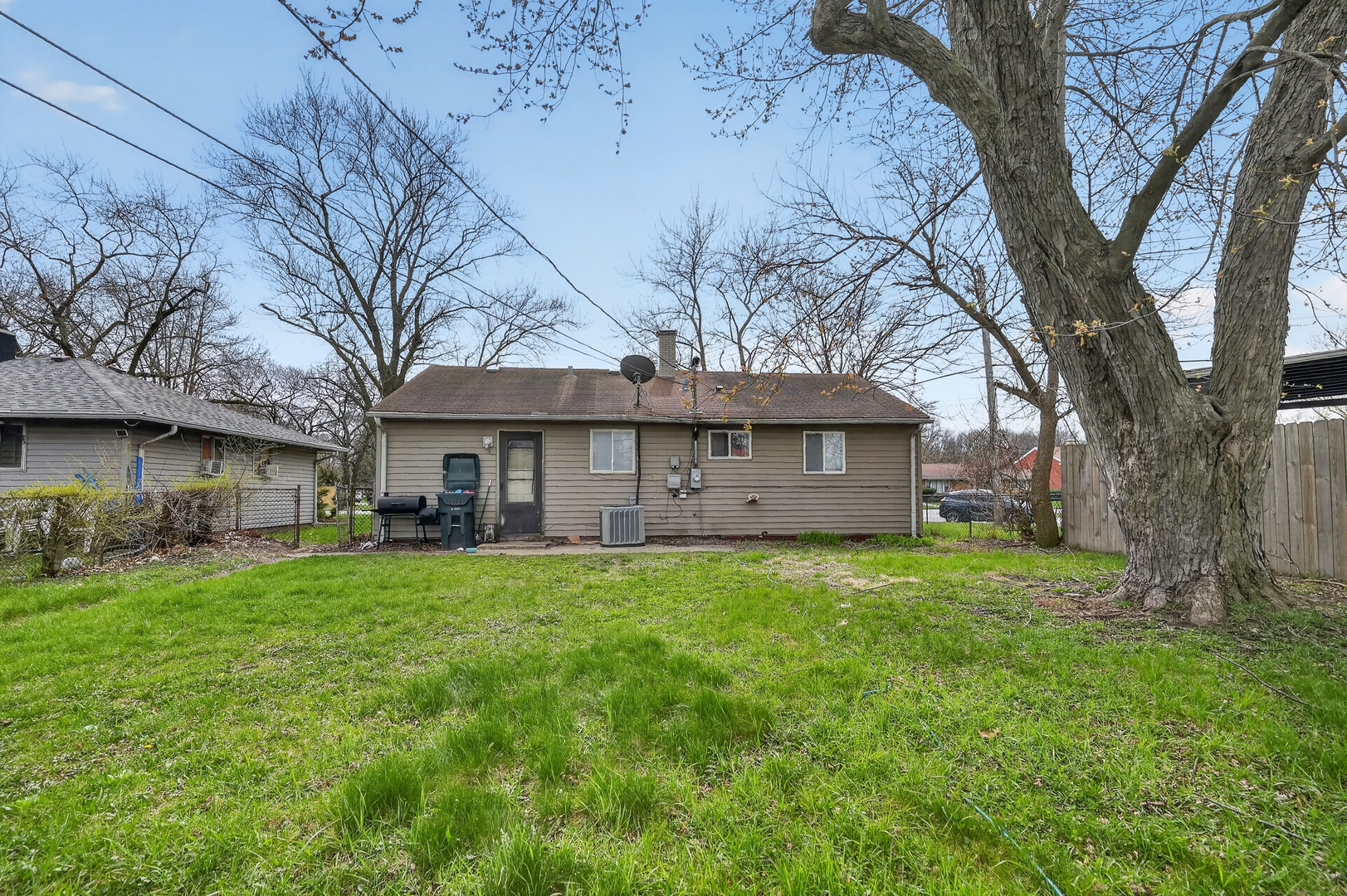 14631 Lincoln Avenue, Dolton, IL 60419