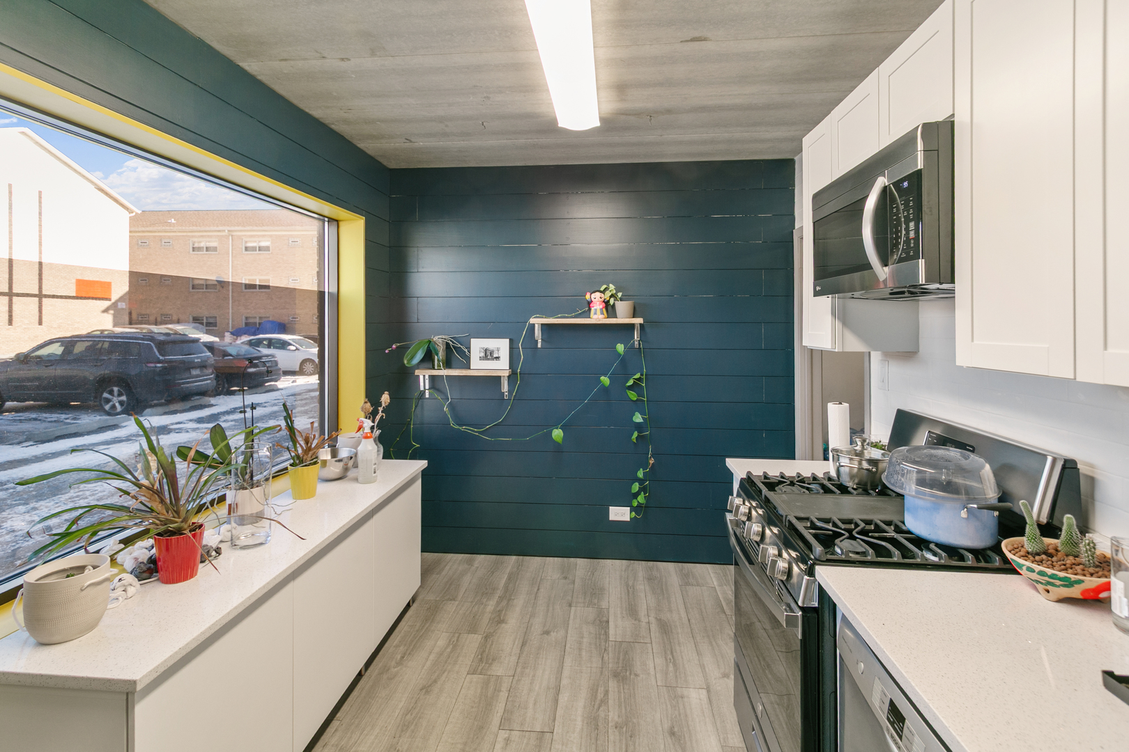 9757 S Kedzie Avenue, Evergreen Park, IL 60805