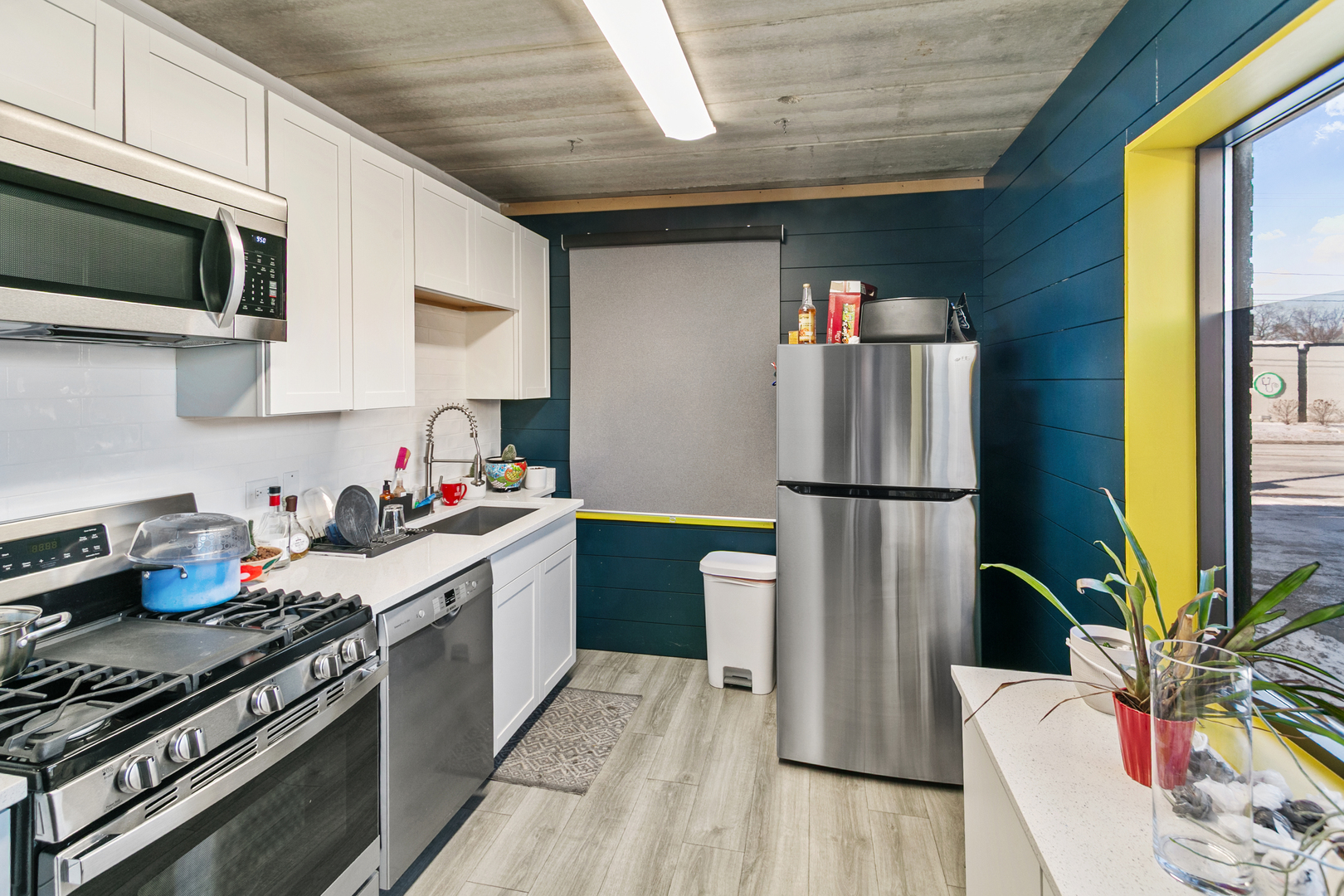 9757 S Kedzie Avenue, Evergreen Park, IL 60805