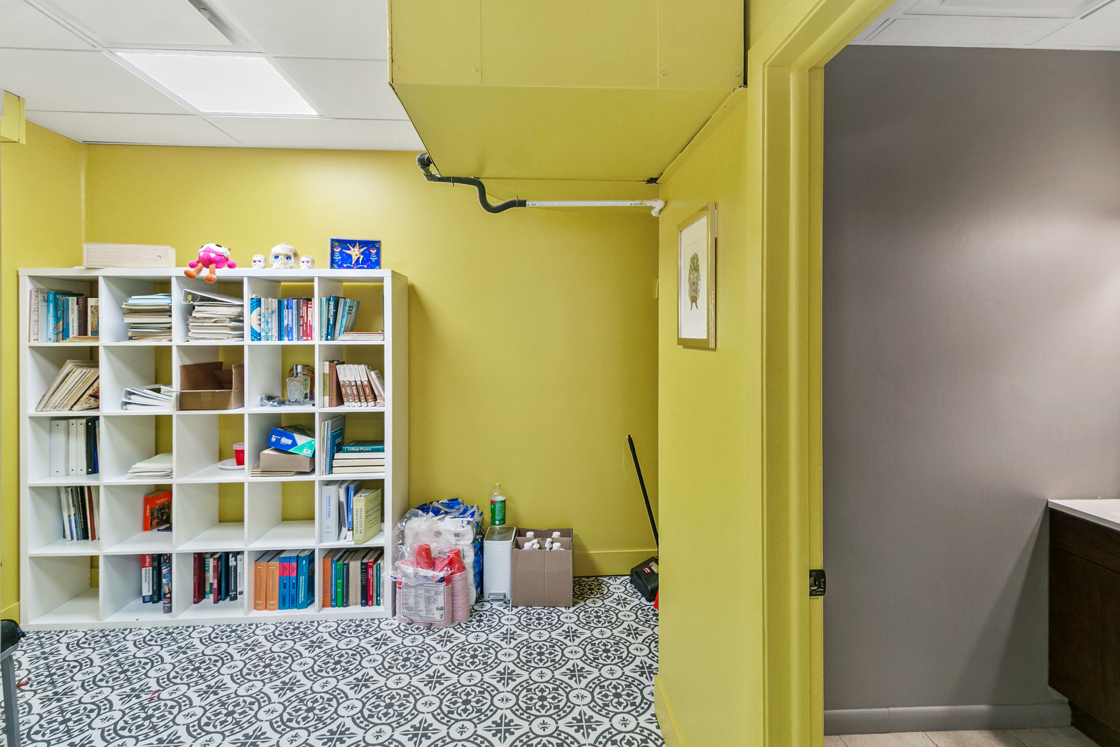 9757 S Kedzie Avenue, Evergreen Park, IL 60805