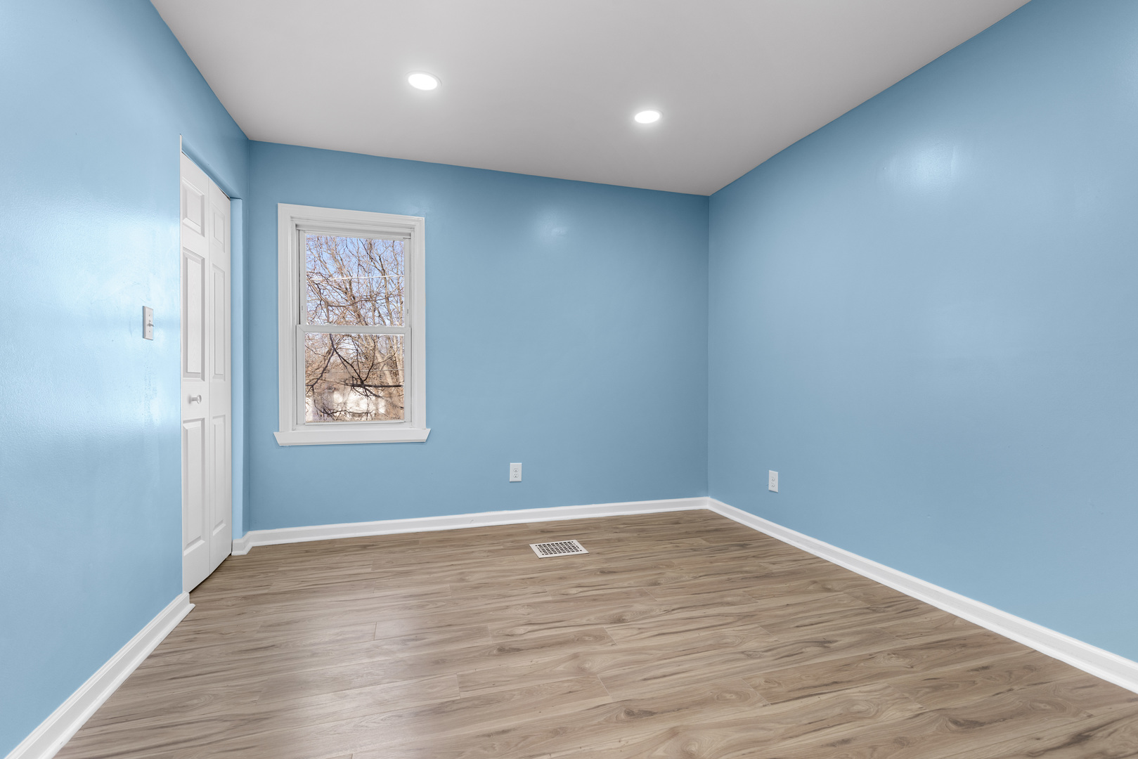 1315 Benton Street, Rockford, IL 61107