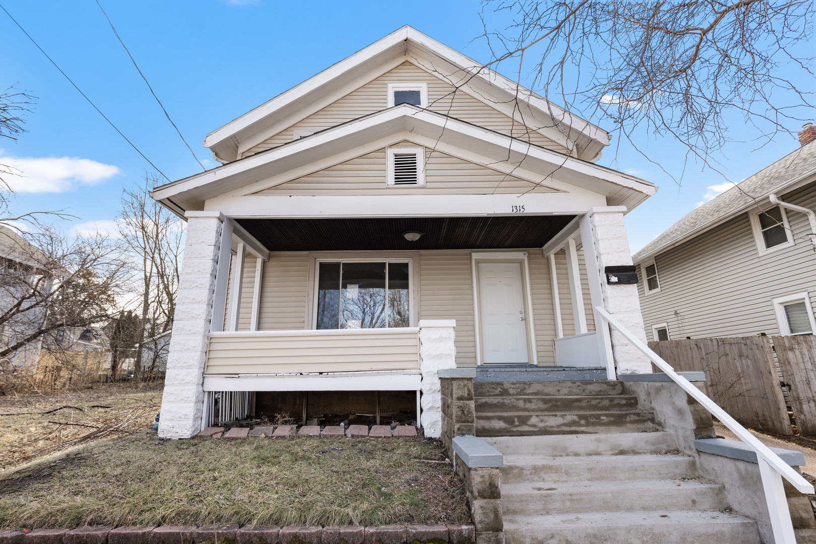 1315 Benton Street, Rockford, IL 61107