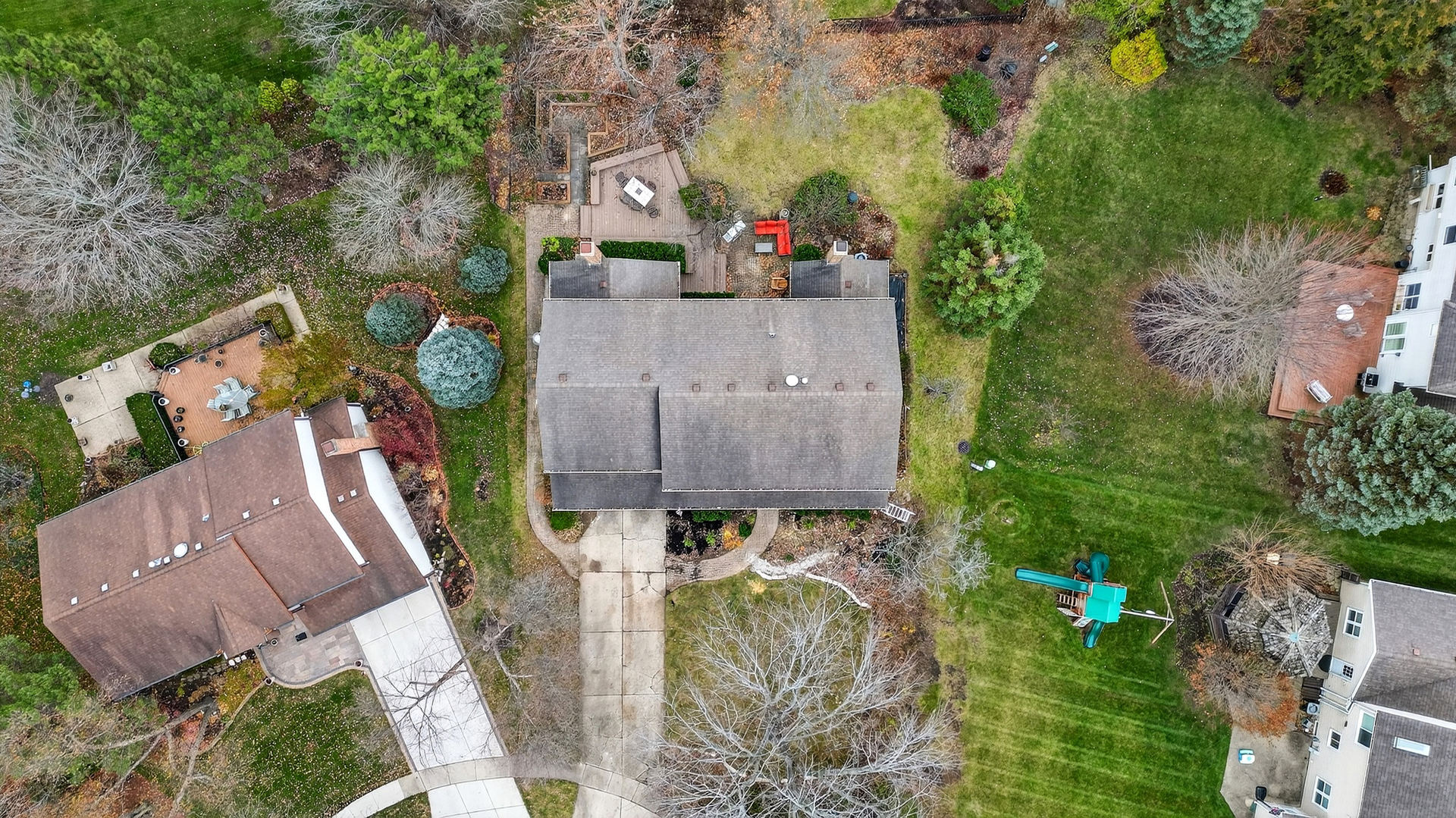 1404 Amy Lane, Libertyville, IL 60048