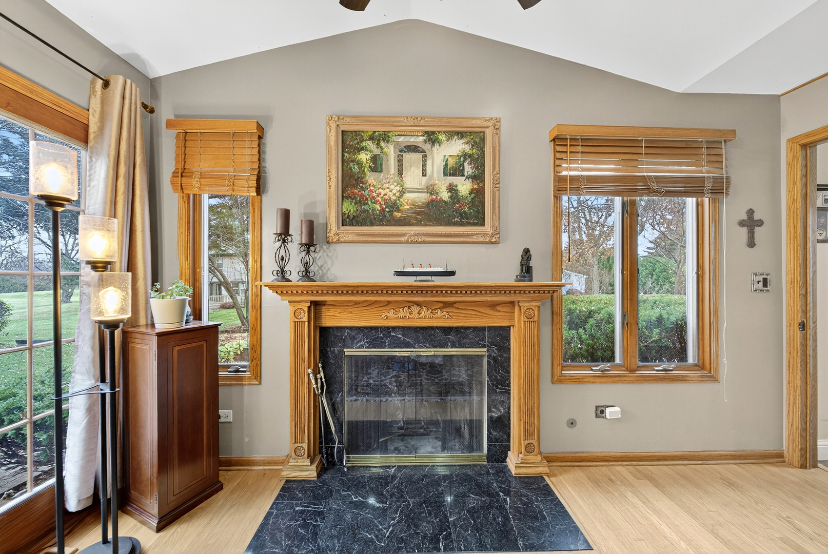 1404 Amy Lane, Libertyville, IL 60048