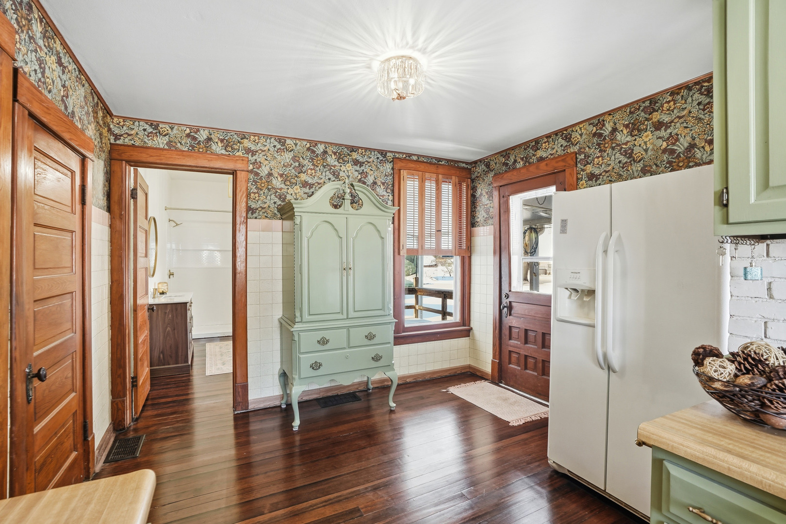 307 W Curtis Street, Grant Park, IL 60940