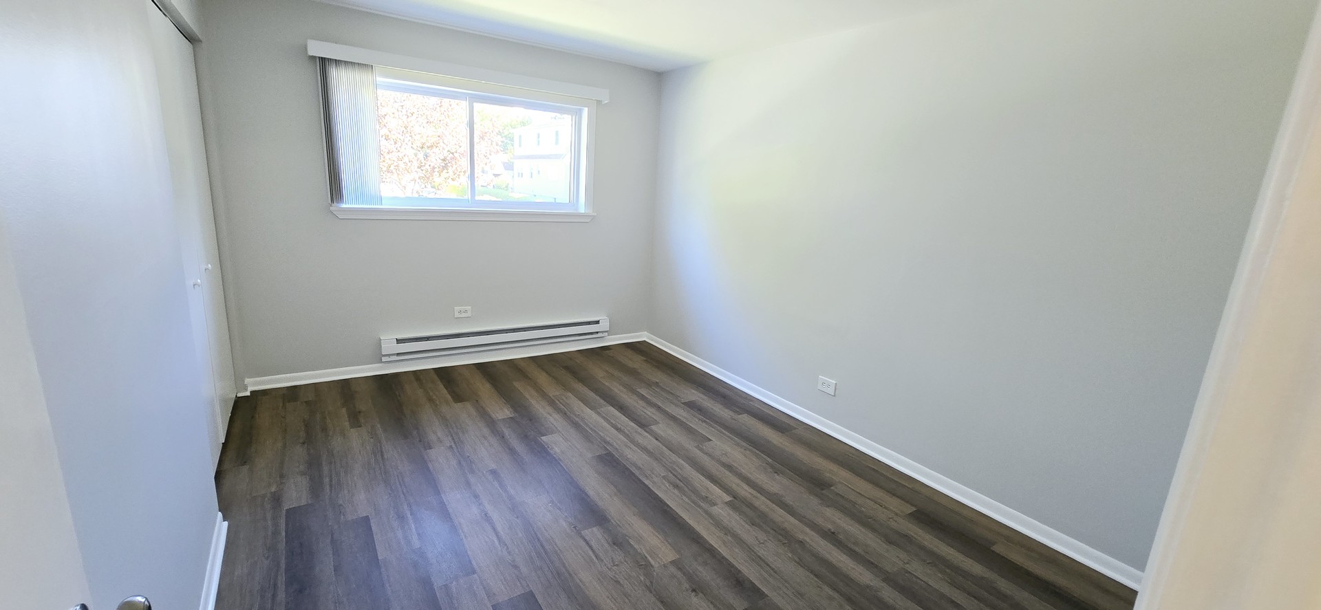 10 Oak Avenue #210, Westmont, IL 60559