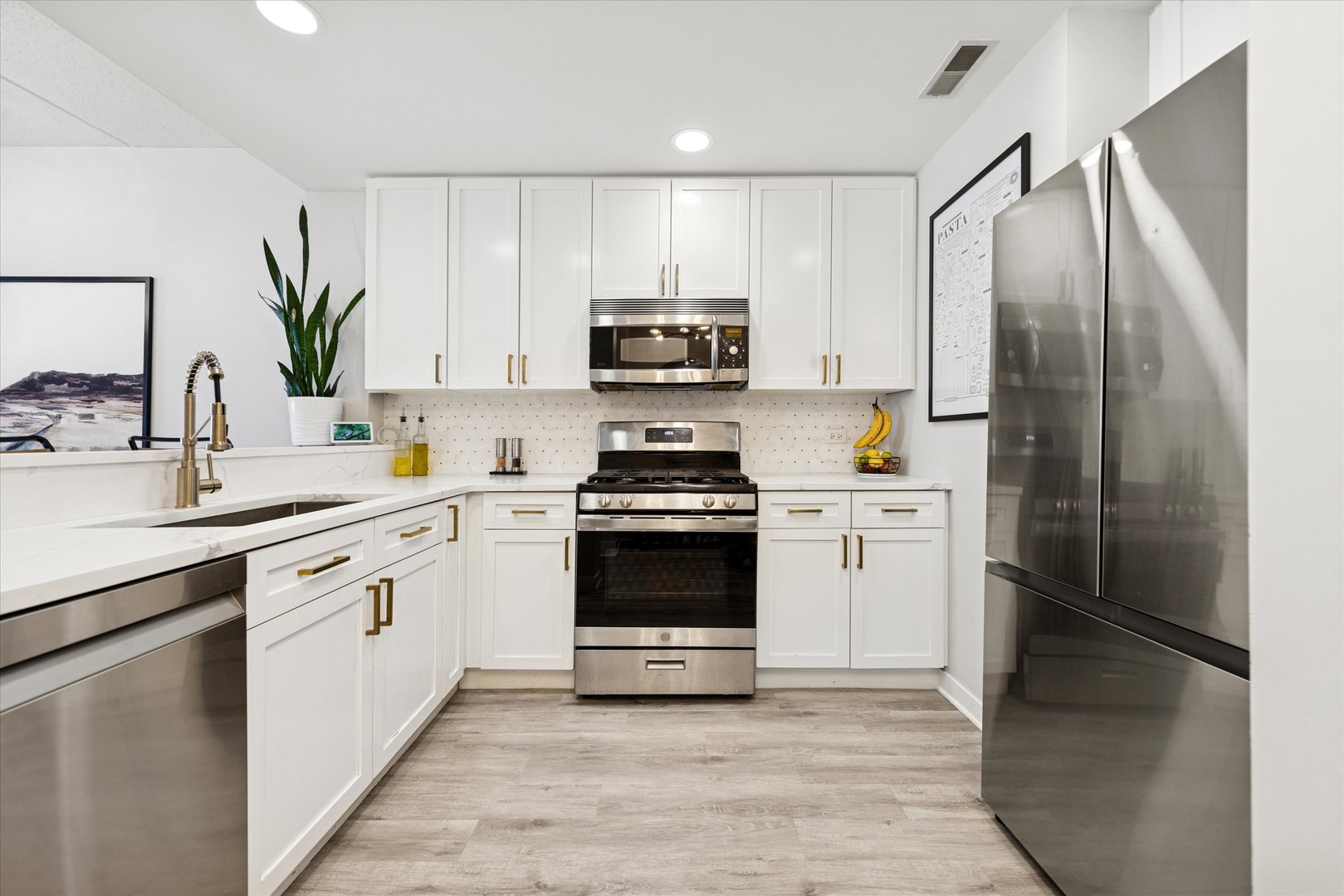 1515 N WELLS Street #5C, Chicago, IL 60610