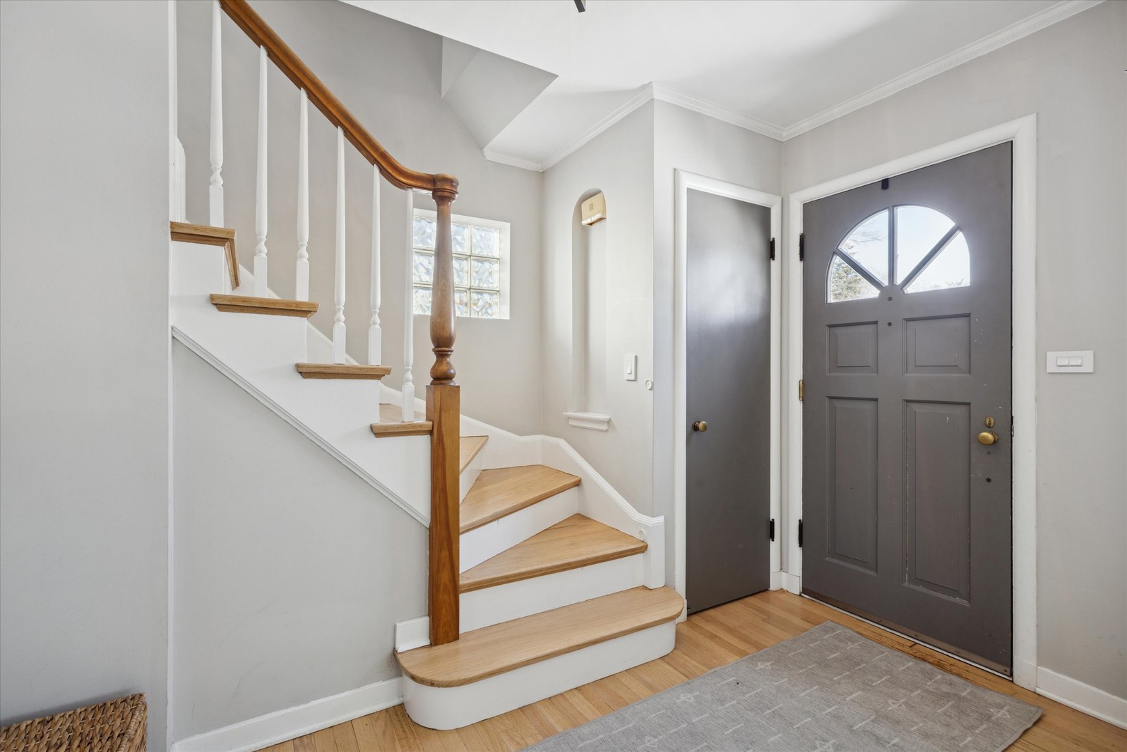 310 Leitch Avenue, La Grange, IL 60525