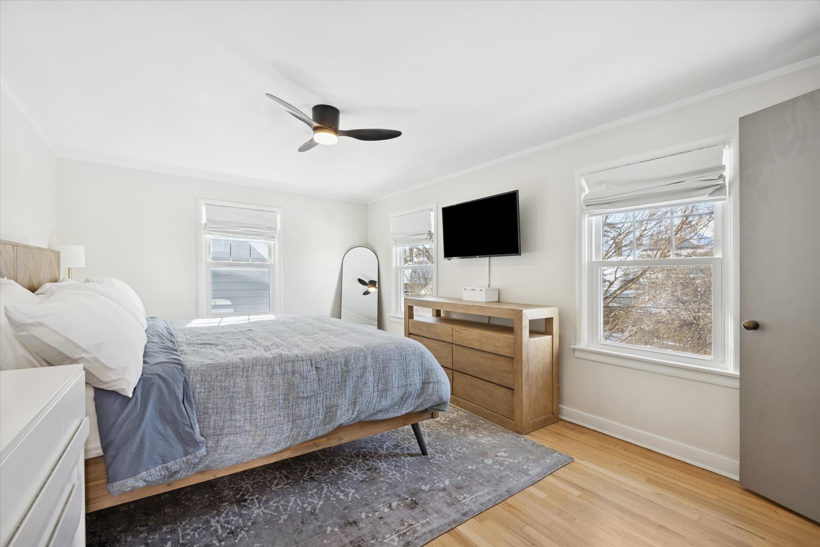 310 Leitch Avenue, La Grange, IL 60525