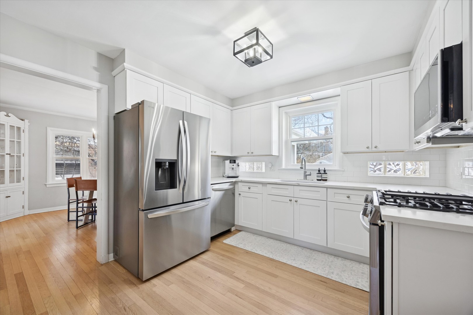 310 Leitch Avenue, La Grange, IL 60525