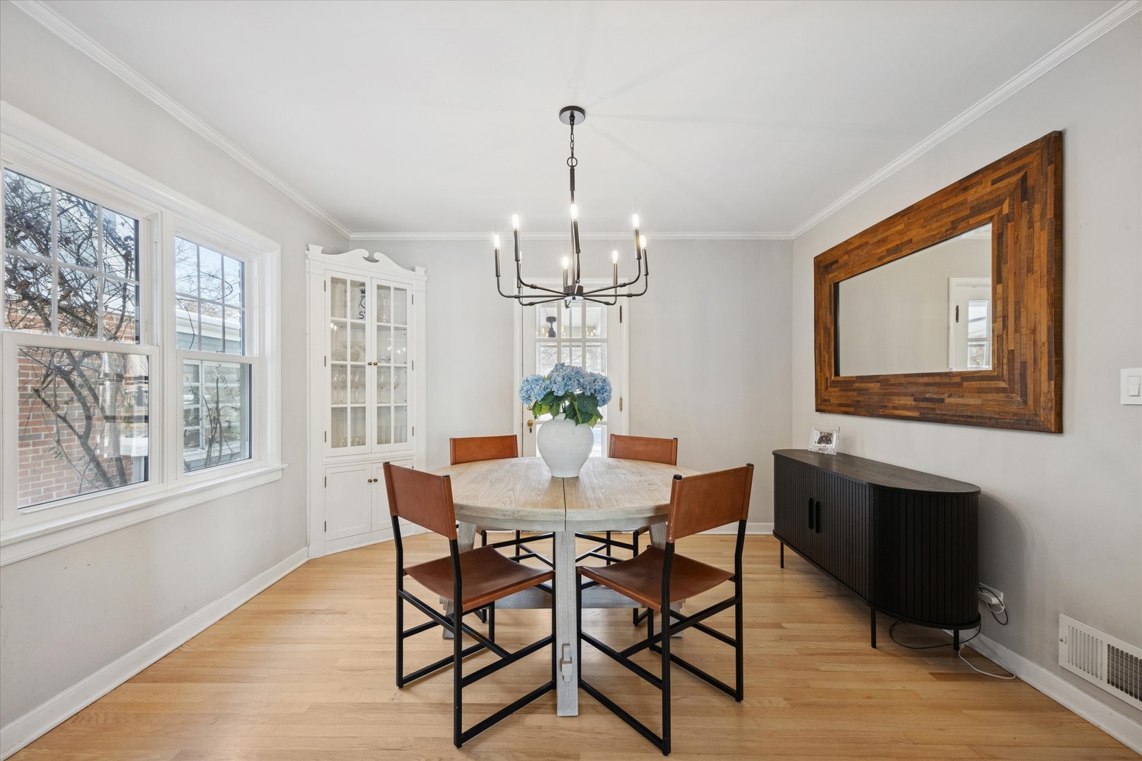 310 Leitch Avenue, La Grange, IL 60525