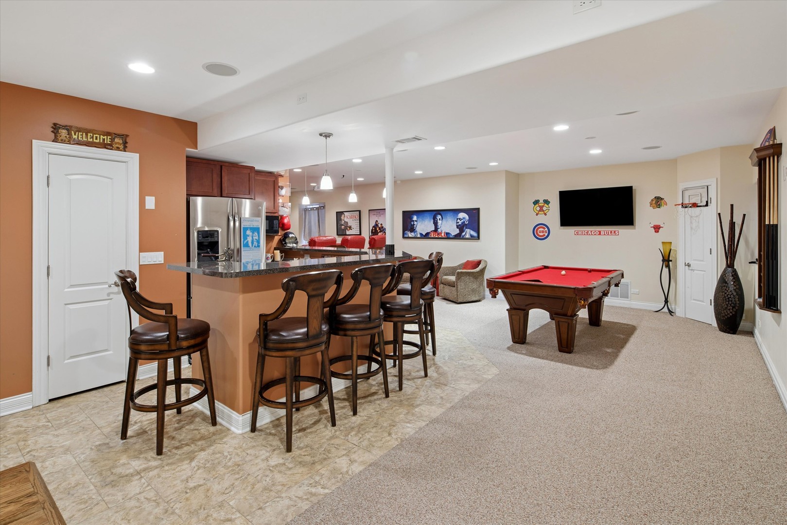 594 S Fairfield Avenue, Elmhurst, IL 60126