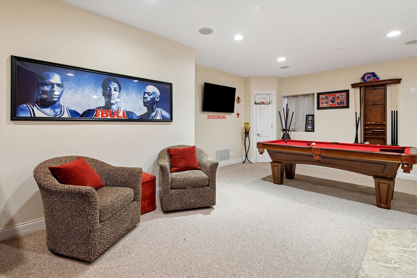 594 S Fairfield Avenue, Elmhurst, IL 60126