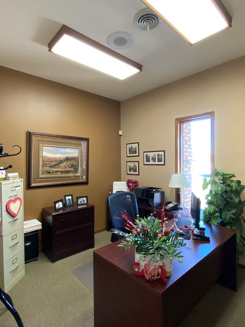 1200 E Lincoln Highway, New Lenox, IL 60451