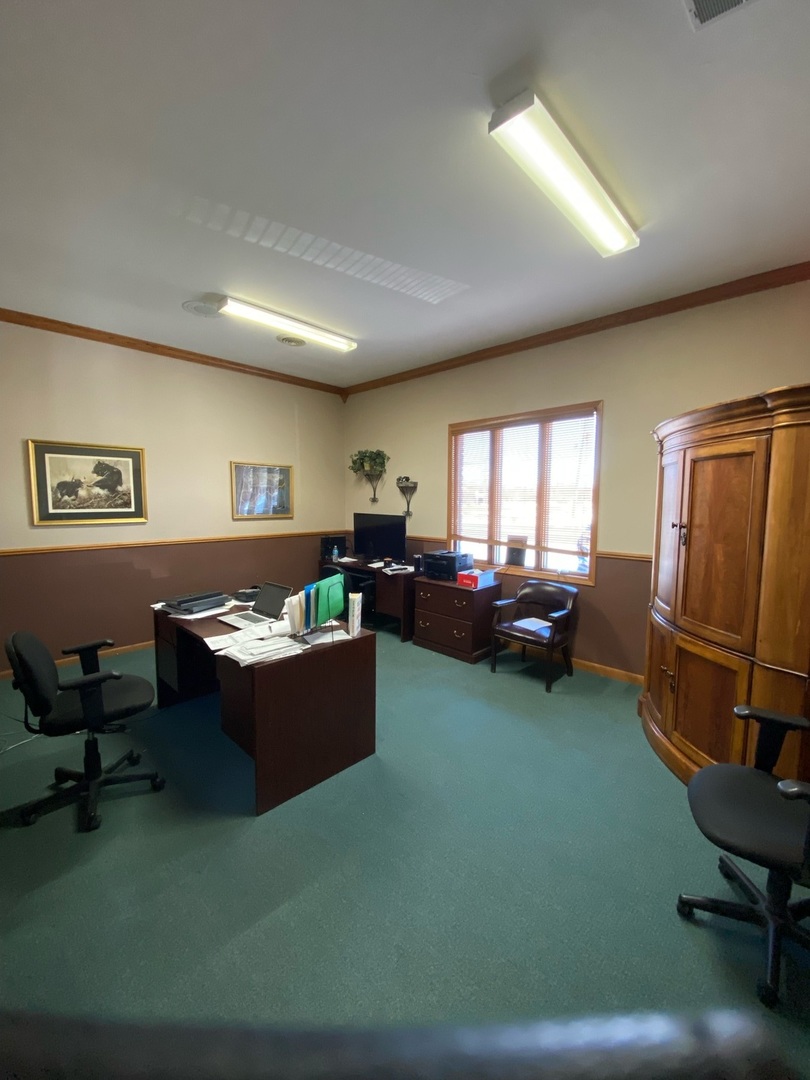 1200 E Lincoln Highway, New Lenox, IL 60451