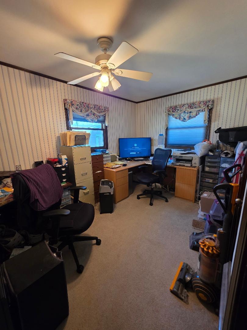 19 Pasadena Drive, Oswego, IL 60543