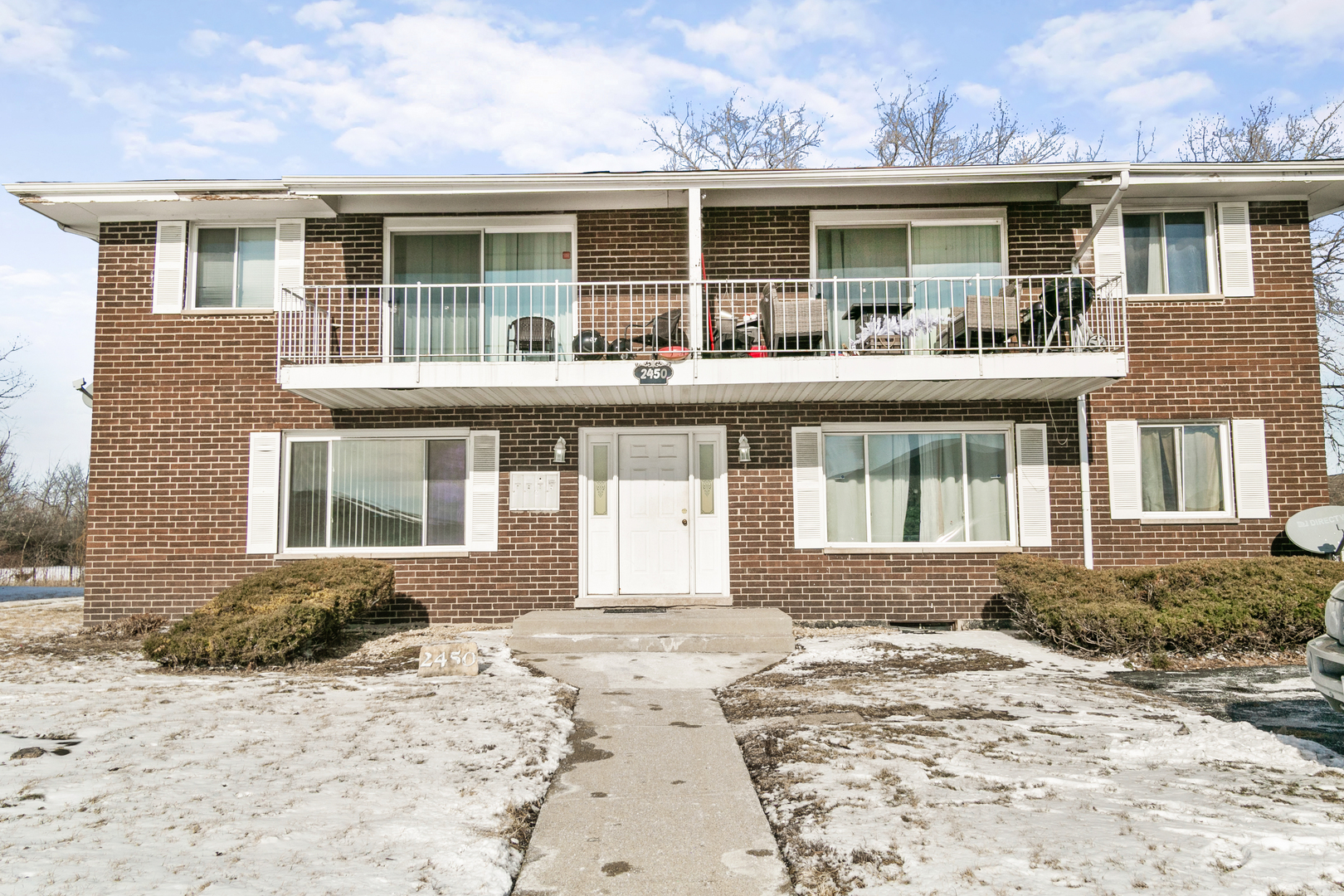 2450 Terrace Avenue #1W, Lynwood, IL 60411