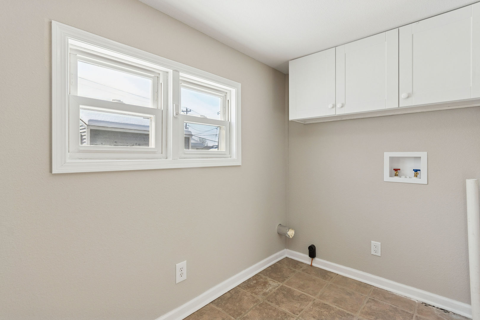 147 Caroline Street, East Peoria, IL 61611