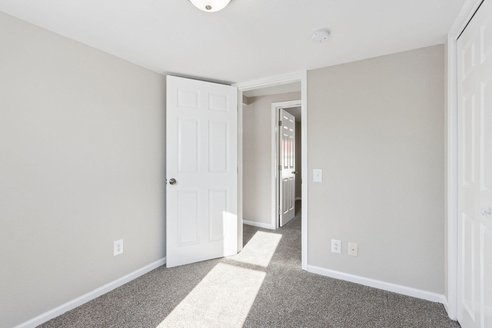 147 Caroline Street, East Peoria, IL 61611