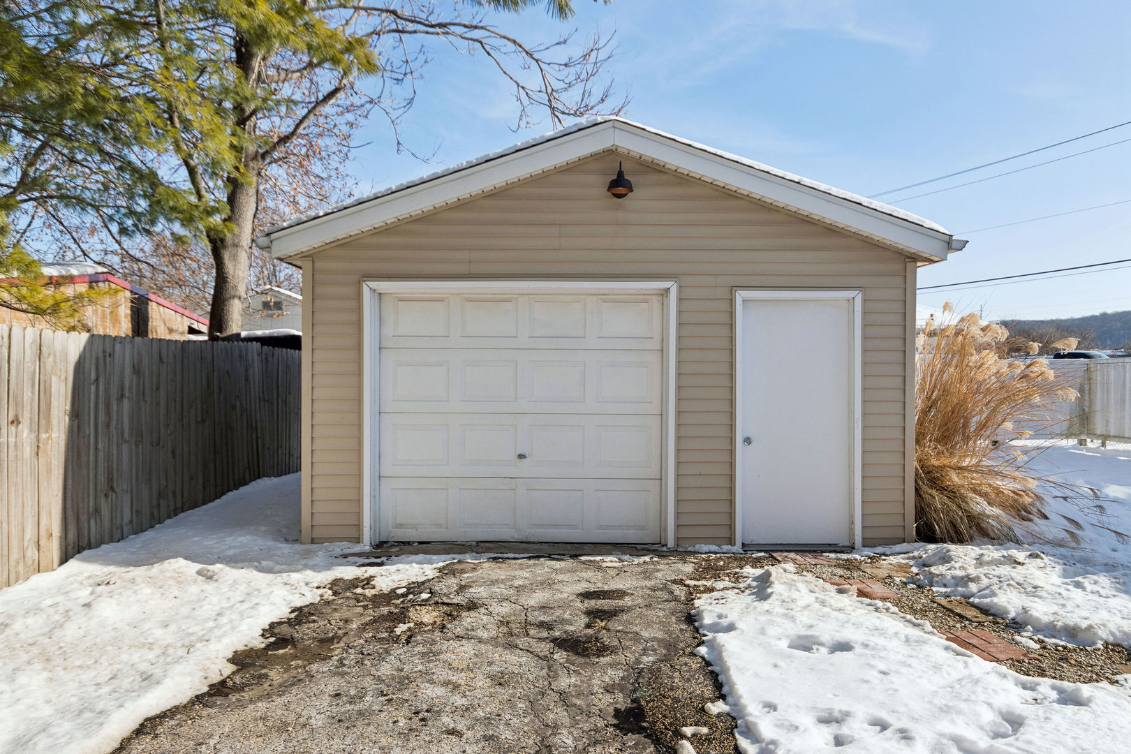 147 Caroline Street, East Peoria, IL 61611