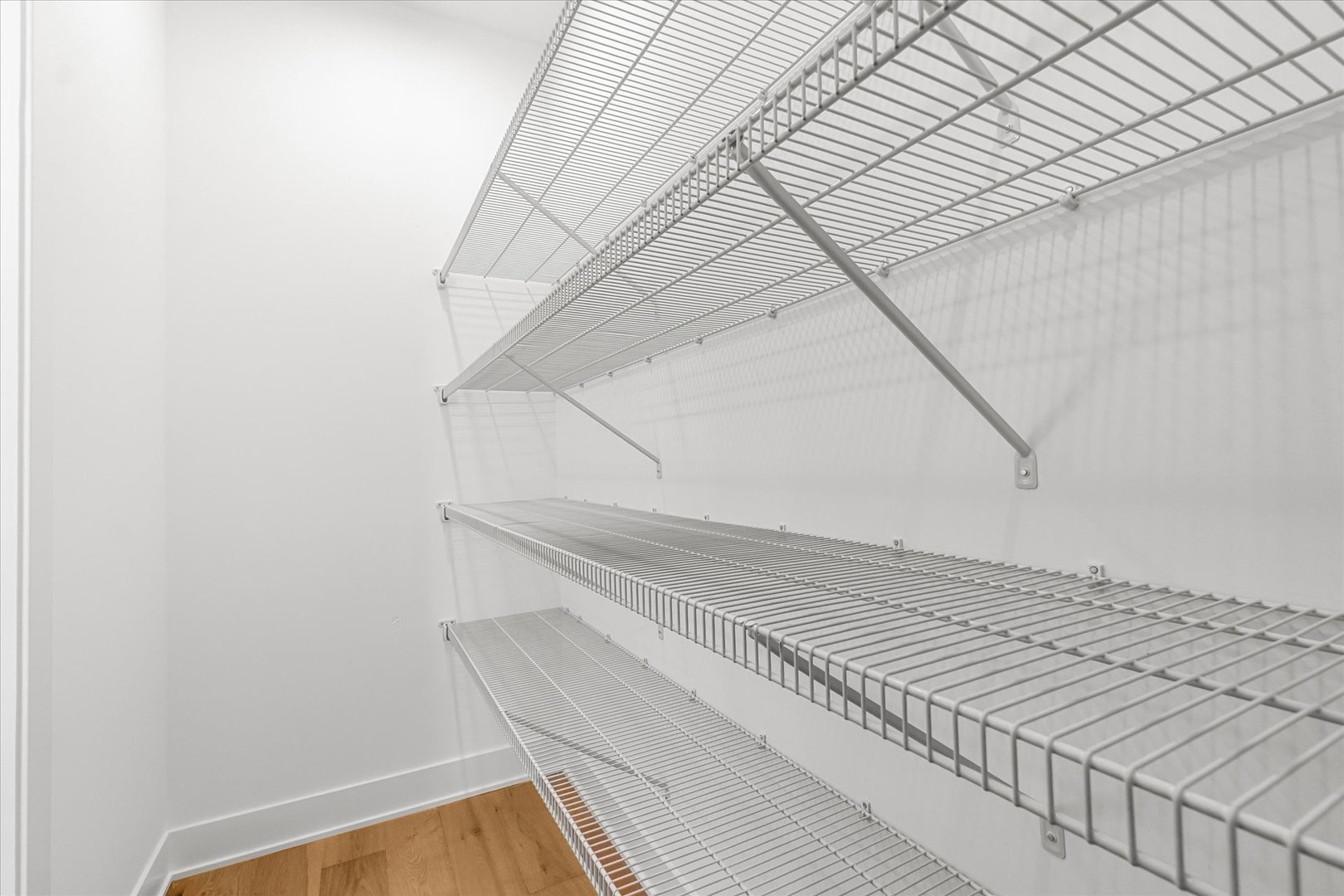 520 N Sleight Street, Naperville, IL 60563