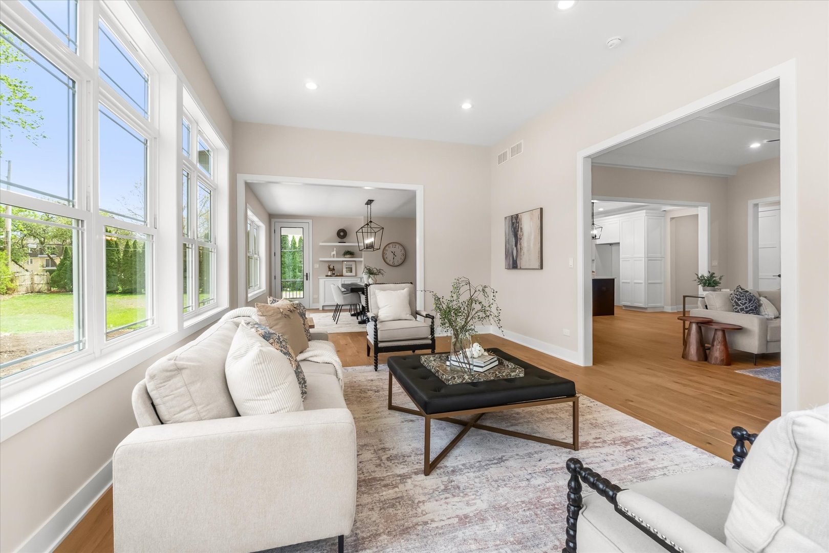 520 N Sleight Street, Naperville, IL 60563