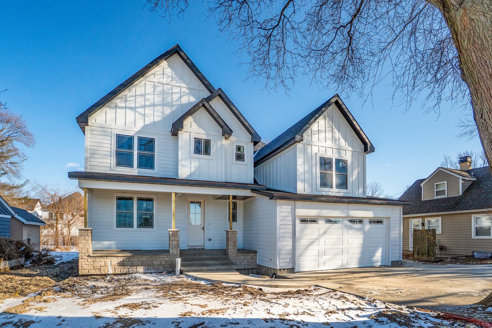 520 N Sleight Street, Naperville, IL 60563