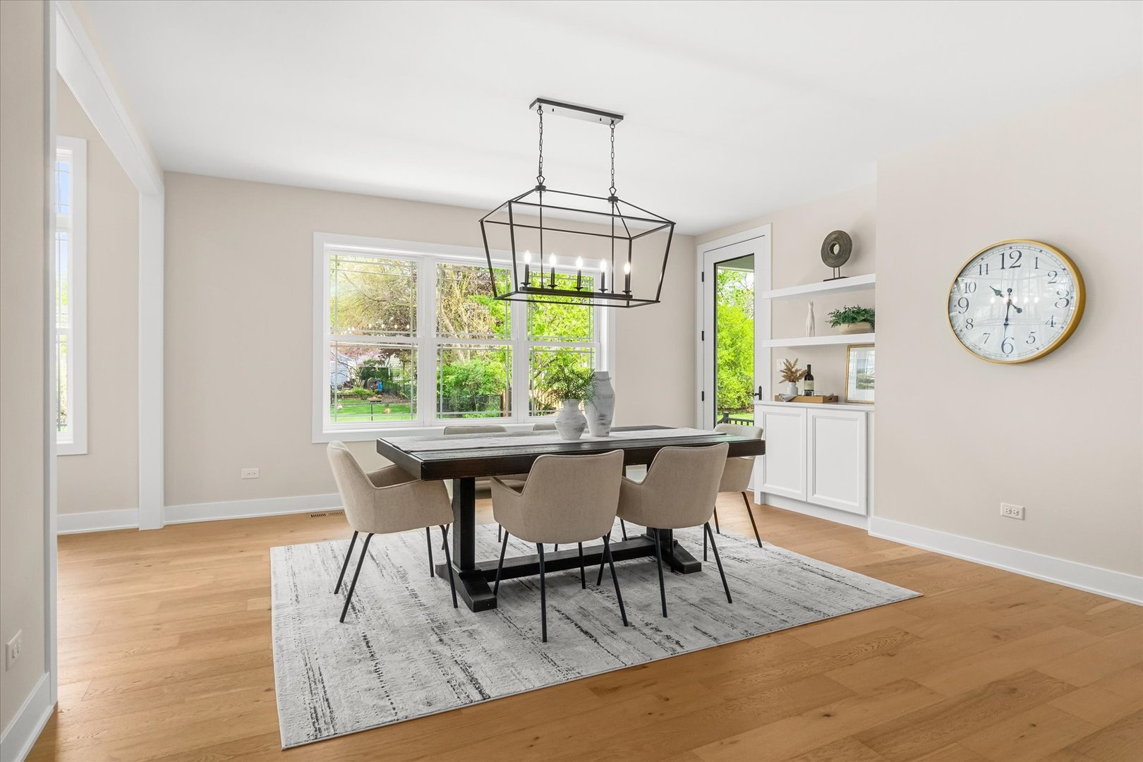 520 N Sleight Street, Naperville, IL 60563