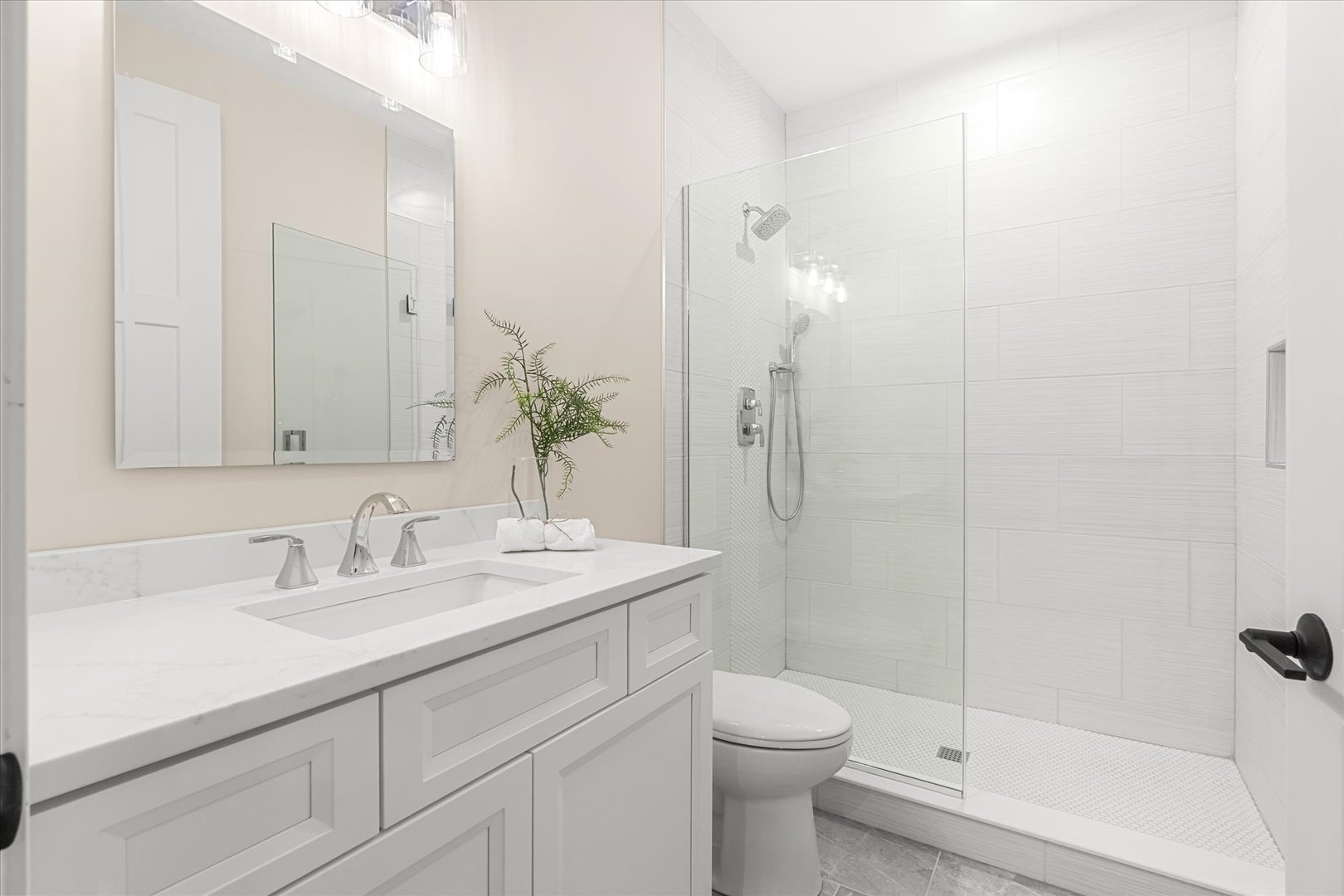 520 N Sleight Street, Naperville, IL 60563