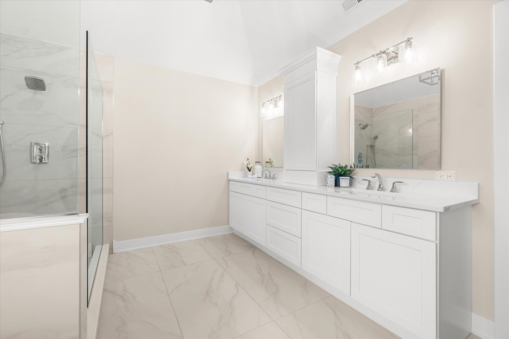 520 N Sleight Street, Naperville, IL 60563