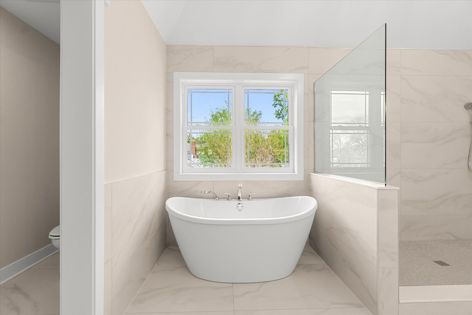 520 N Sleight Street, Naperville, IL 60563