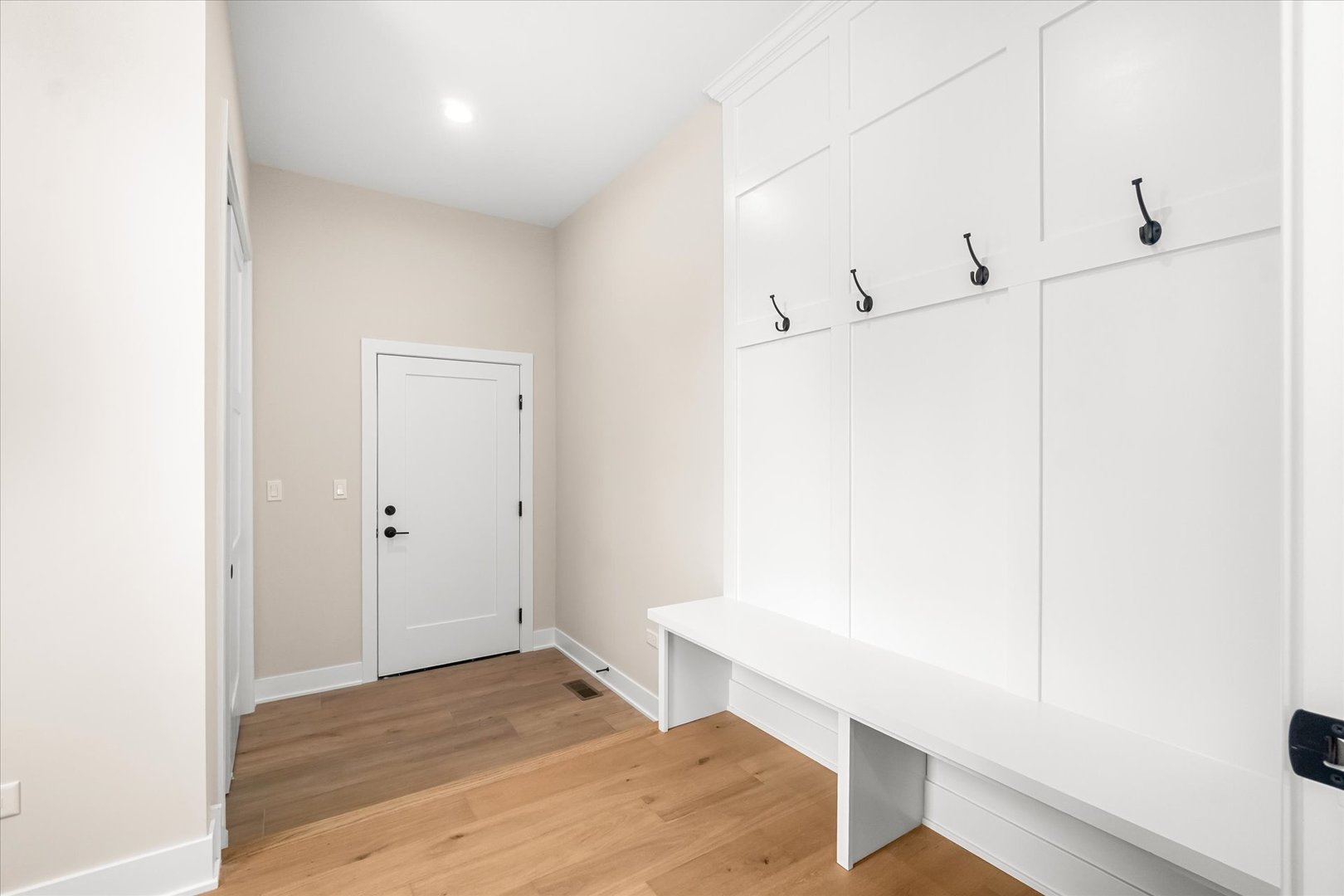 520 N Sleight Street, Naperville, IL 60563