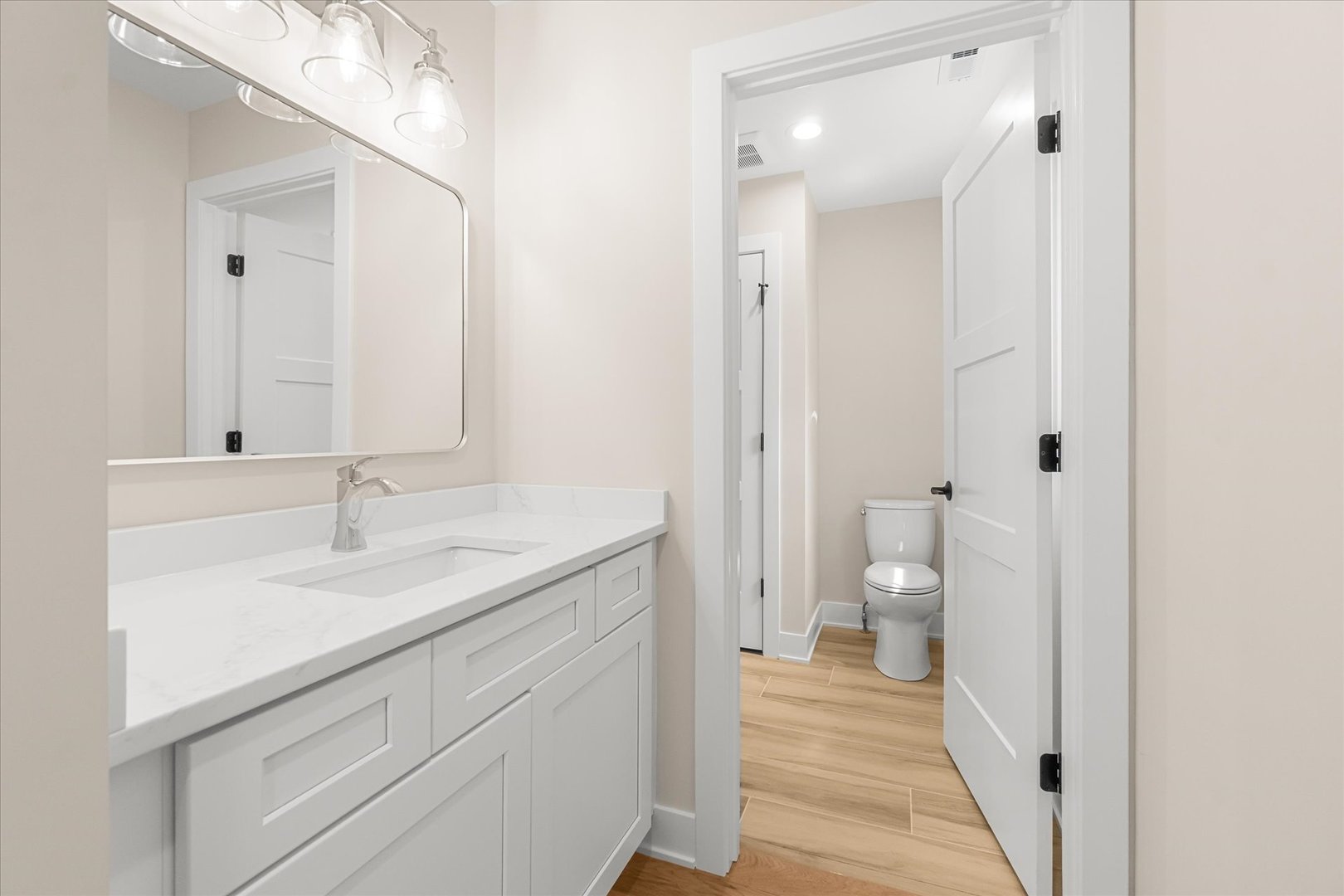 520 N Sleight Street, Naperville, IL 60563