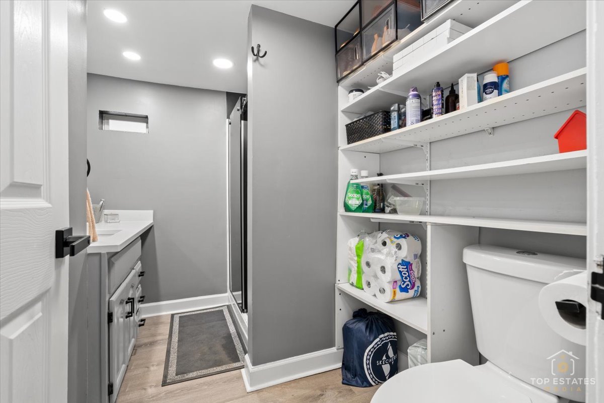 268 N Gifford Street, Elgin, IL 60120