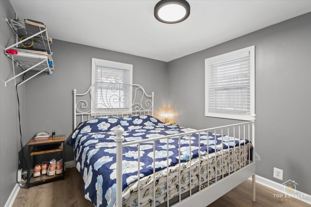 268 N Gifford Street, Elgin, IL 60120