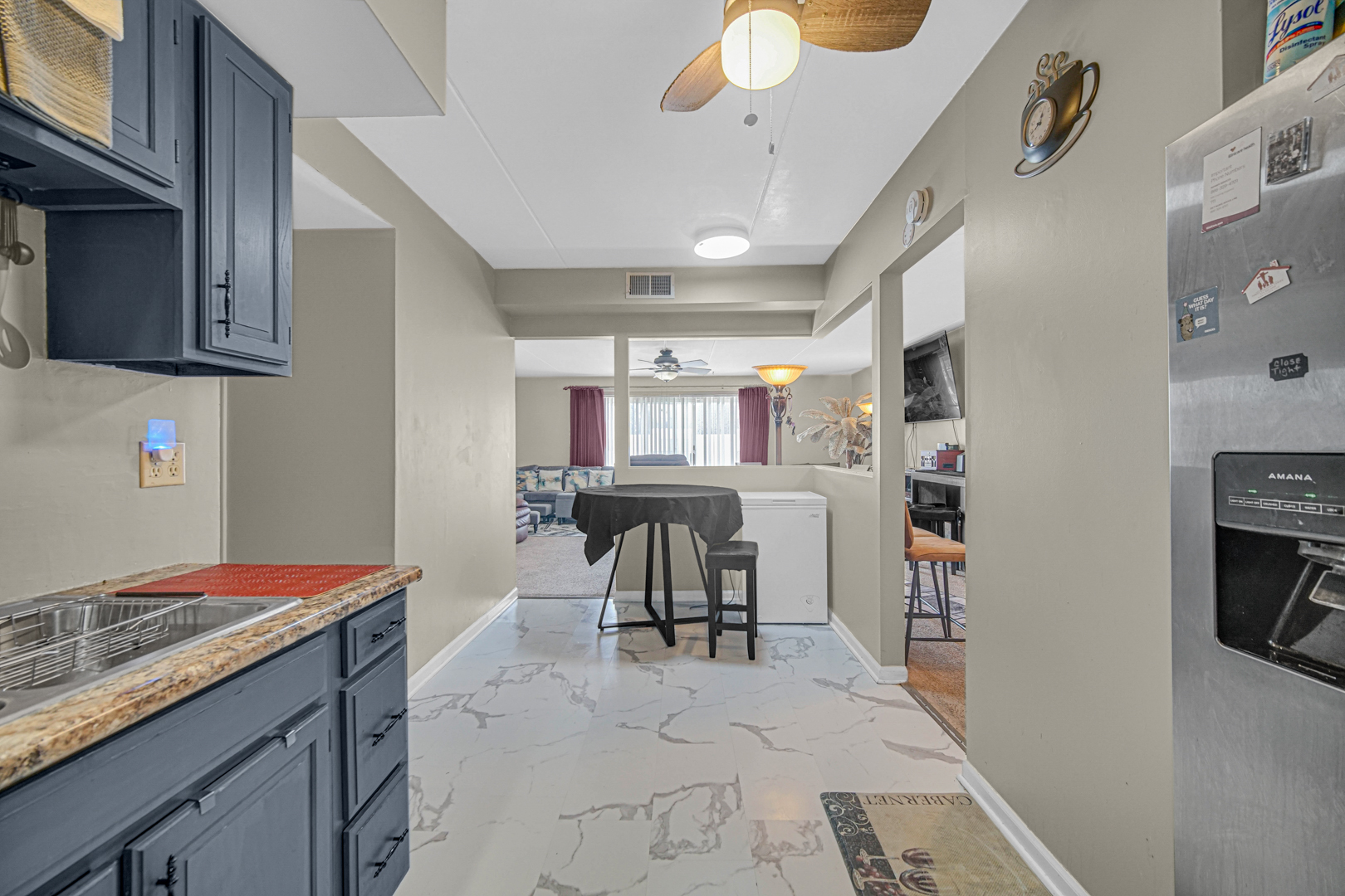 18559 Escanaba Avenue #201, Lansing, IL 60438