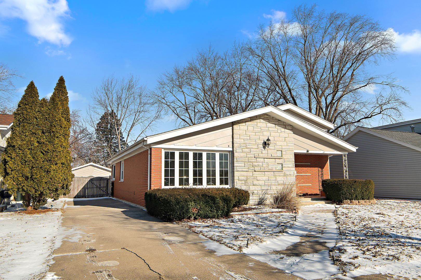 4408 Williams Place, Oak Lawn, IL 60453