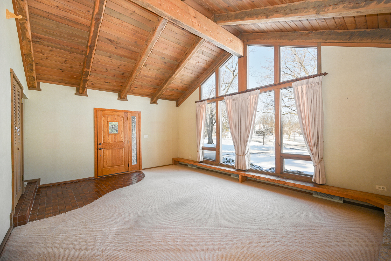 465 Arlington Avenue, Glen Ellyn, IL 60137