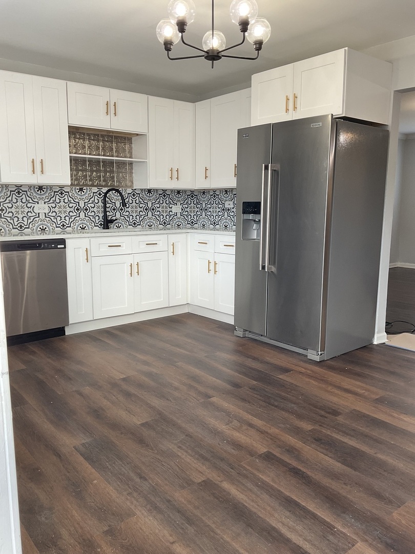 2159 171st Street, Hazel Crest, IL 60429