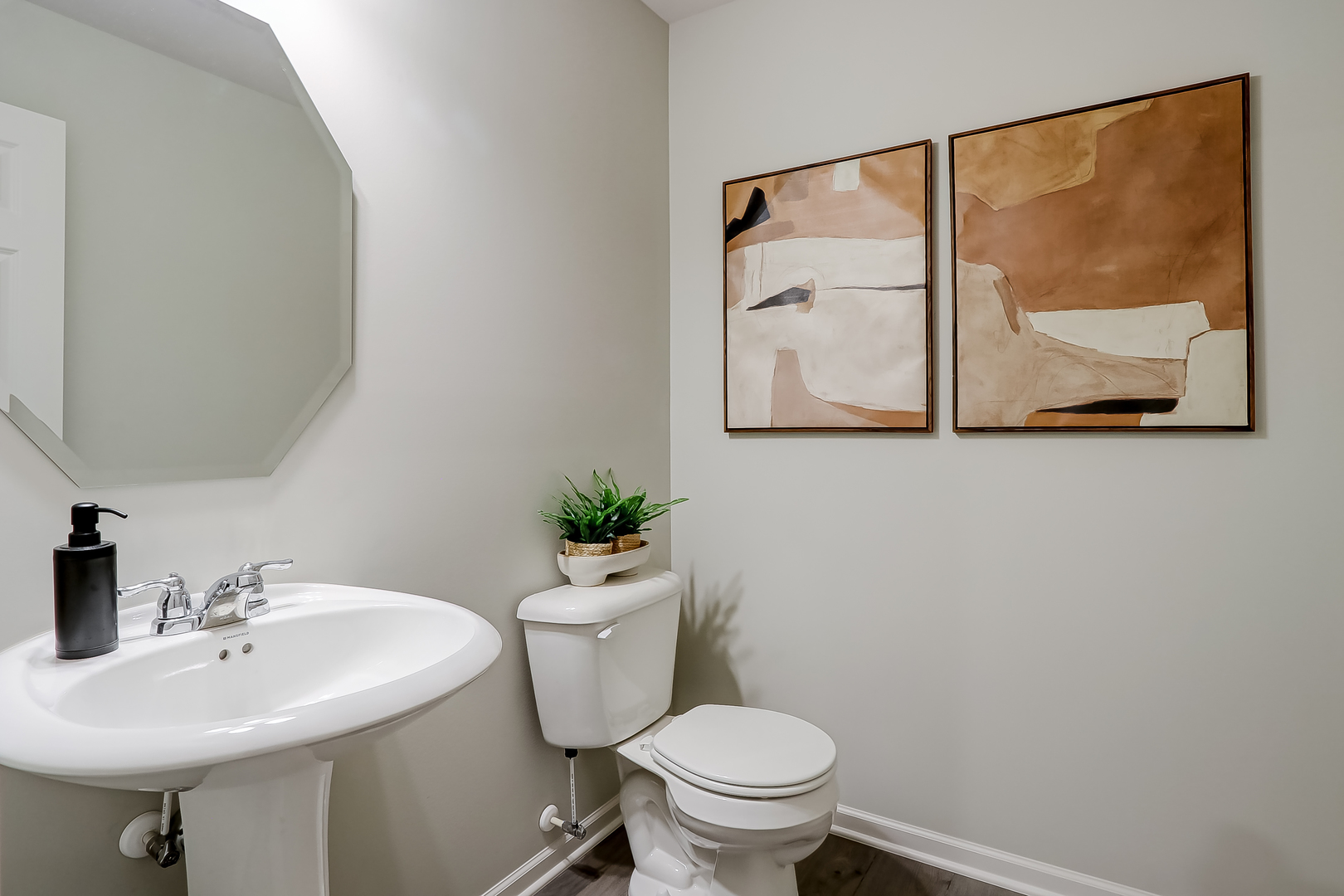 448 Bower Lane, Oswego, IL 60543