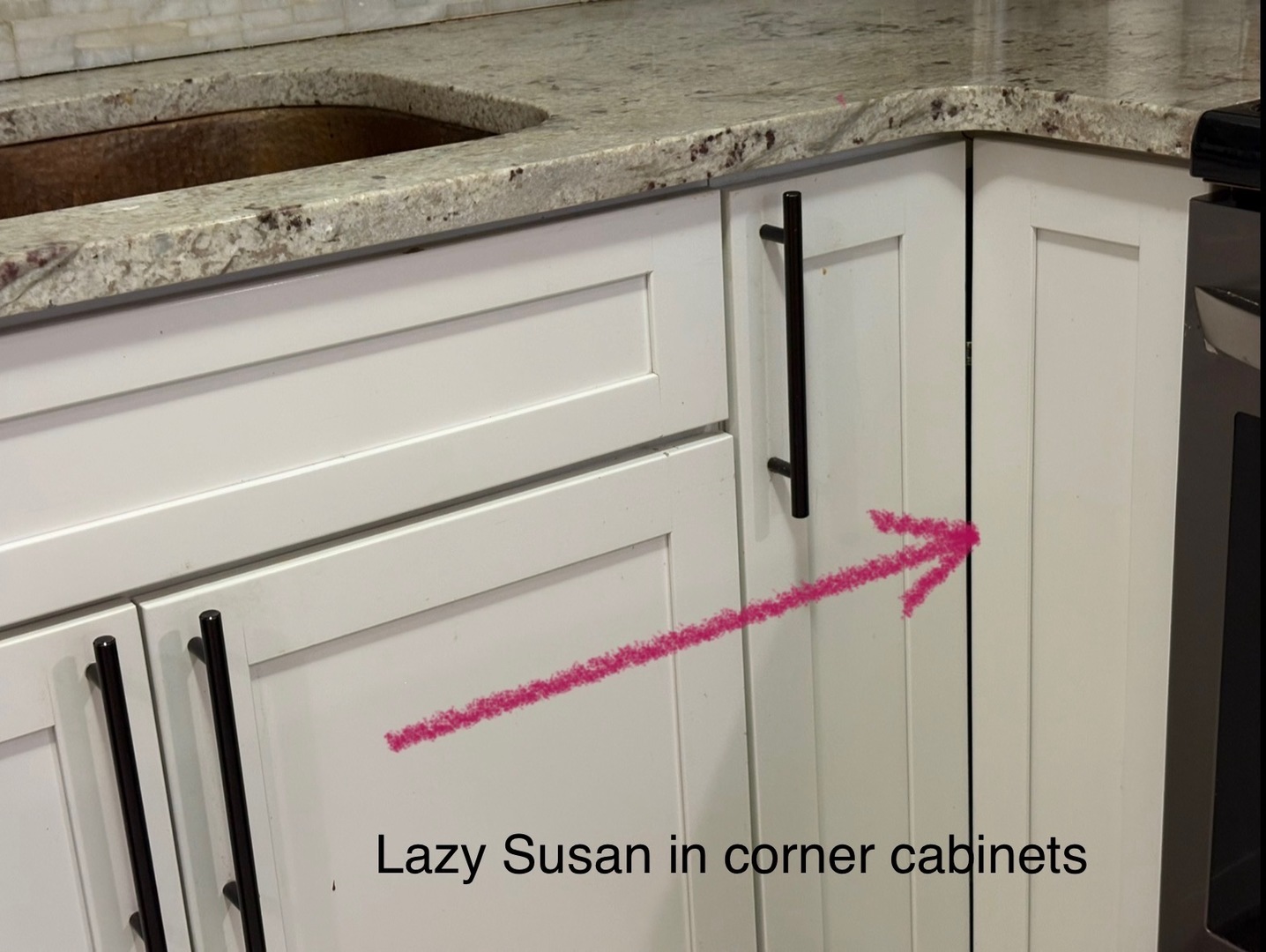 21 W Goethe Street #2A, Chicago, IL 60610